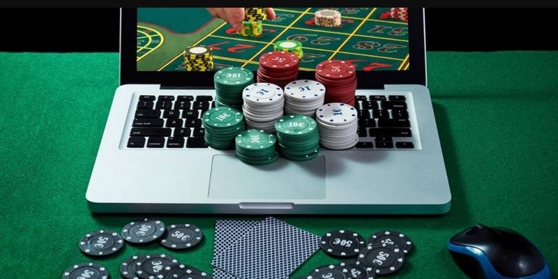 Cách 6FF xây cộng đồng từ Discord đến ứng dụng riêng